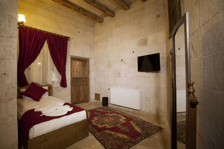 Room 20 of 83