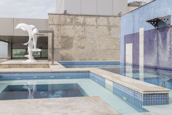 Pool 88 of 198