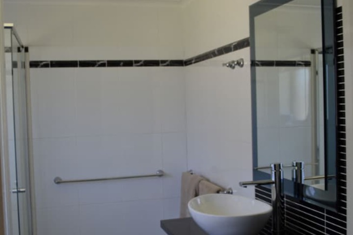 Room 50 of 74