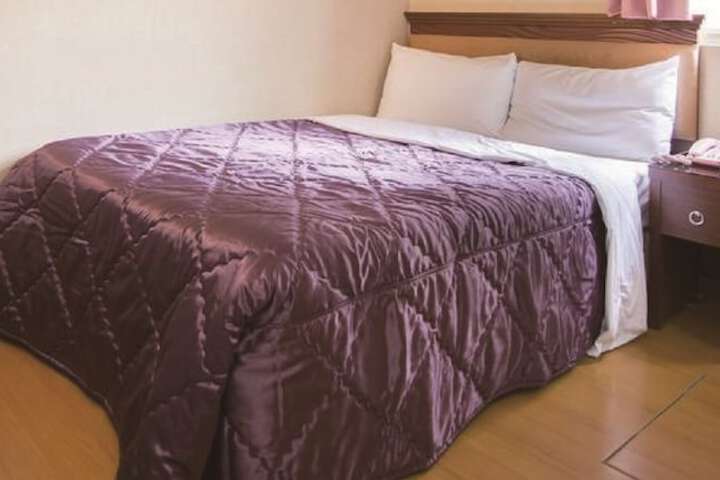 Room 20 of 38