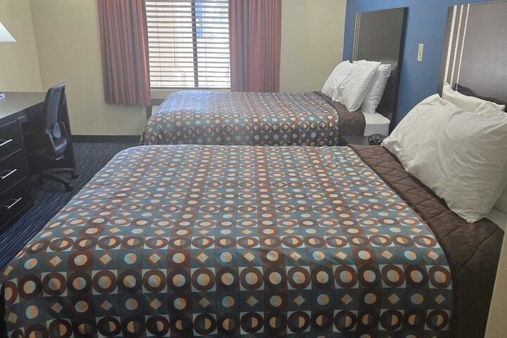 Room 14 of 39