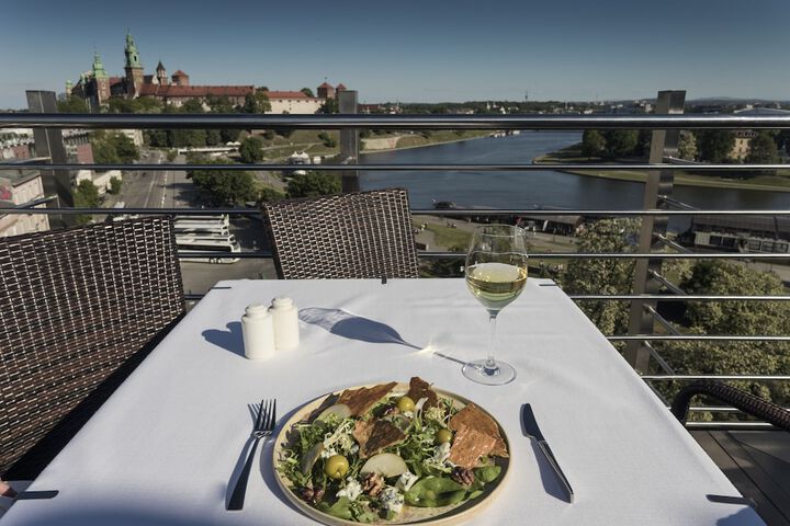 Dining 73 of 134
