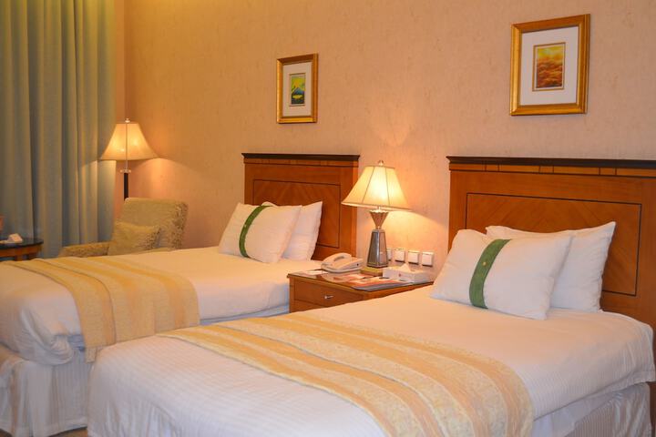 Room 20 of 48