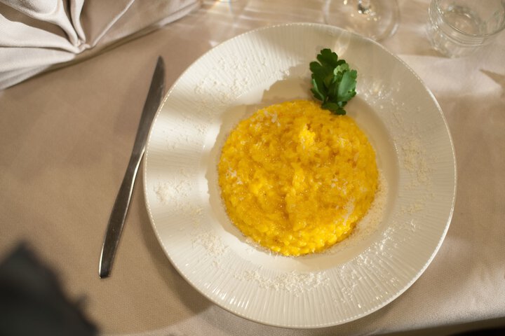 Dining 57 of 77