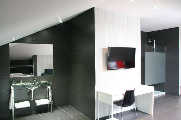Room 20 of 60