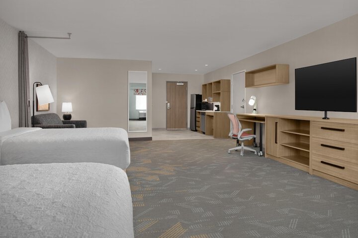 Room 9 of 41