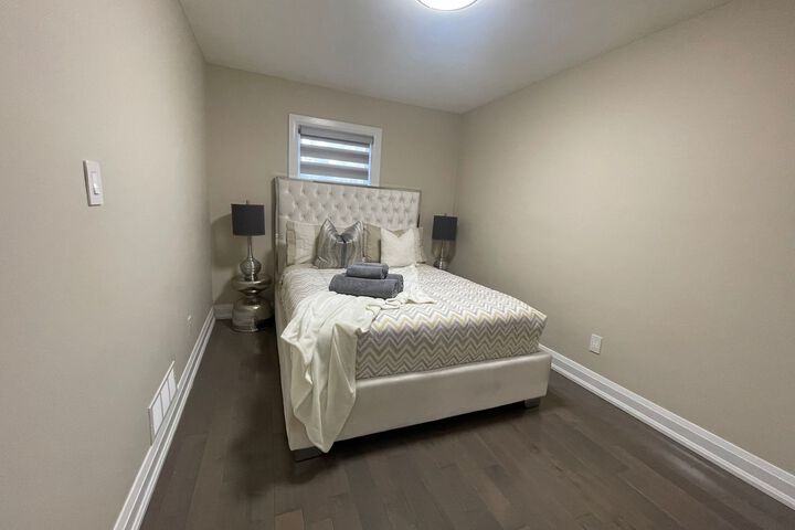 Room 263 of 315