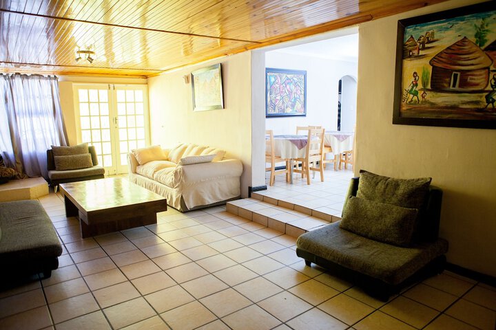 Room 19 of 28