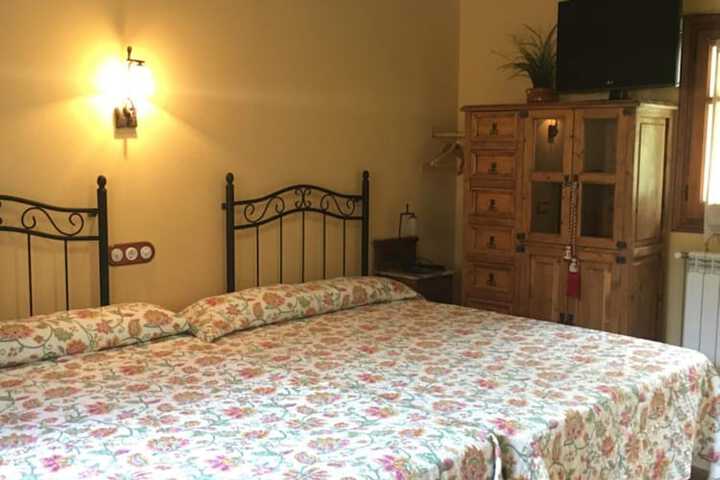 Room 12 of 49