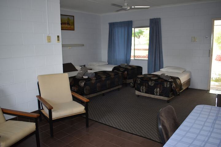 Room 5 of 41
