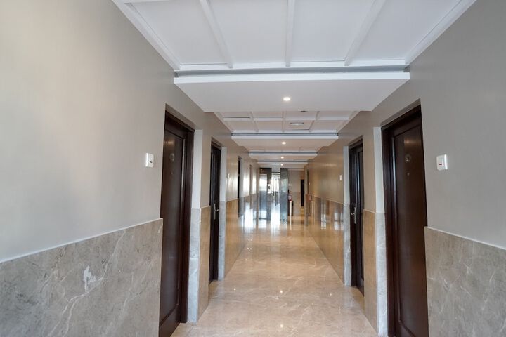 Hotel Interior 4 of 54