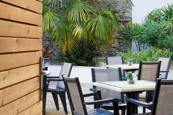 Terrace/Patio 42 of 42