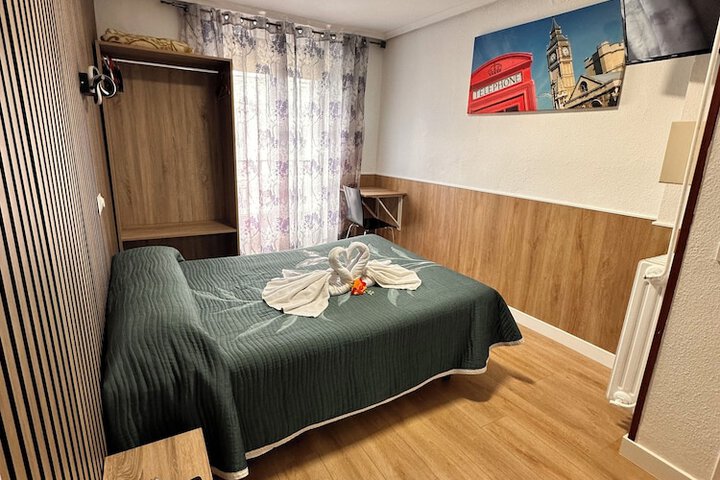 Room 21 of 43
