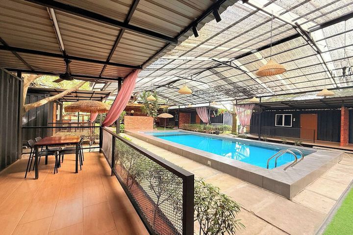 Pool 46 of 71