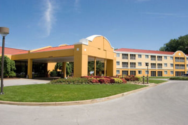 Hotel 10 of 33