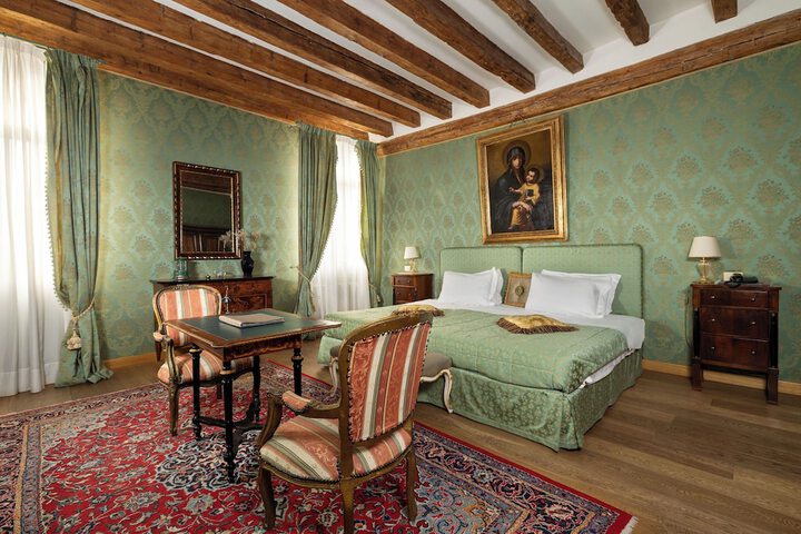 Room 41 of 81