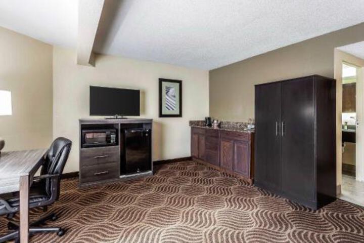 Room 20 of 54