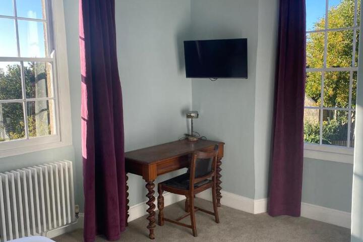 Photo 9