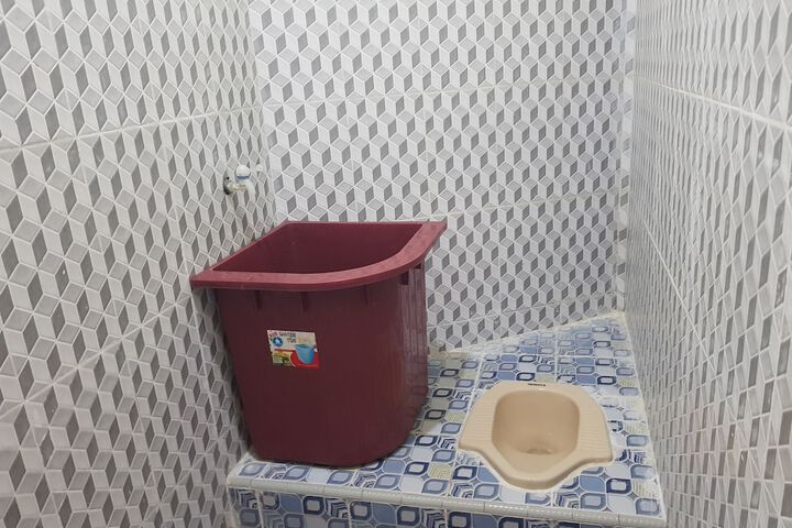 Room 27 of 29