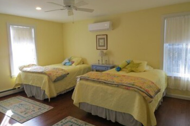 Room 17 of 17
