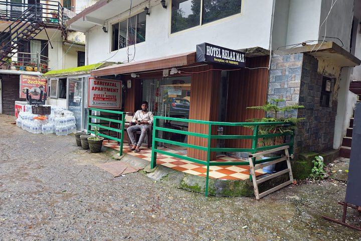 Hotel Relax Max Sariyatal Nainital in Nainital