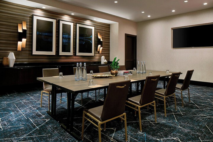 Meeting facility