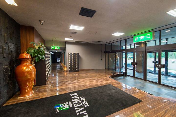 Lobby Photos