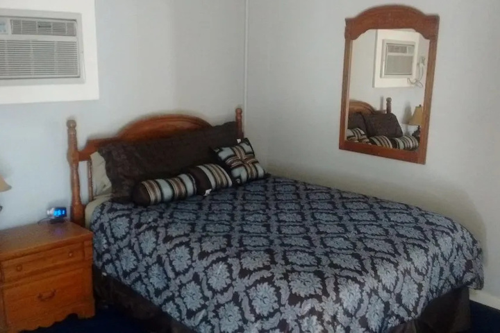 Montezumas Cozy Country Inn