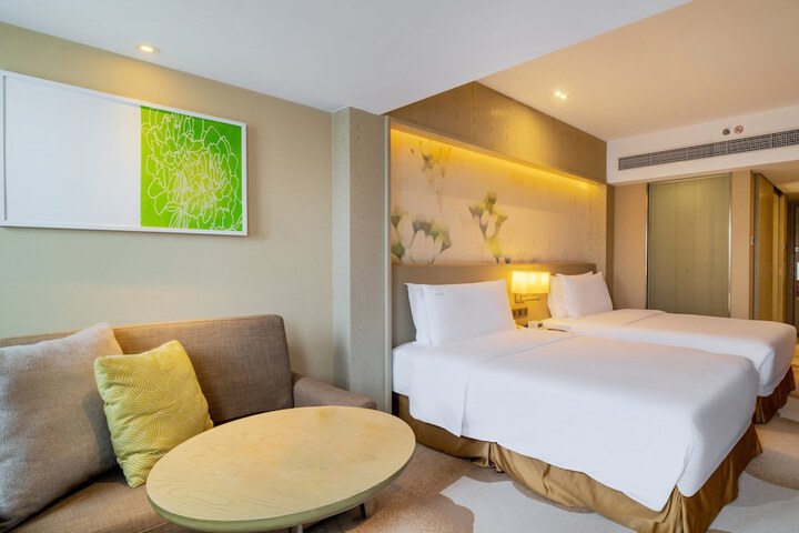 Room 19 of 67