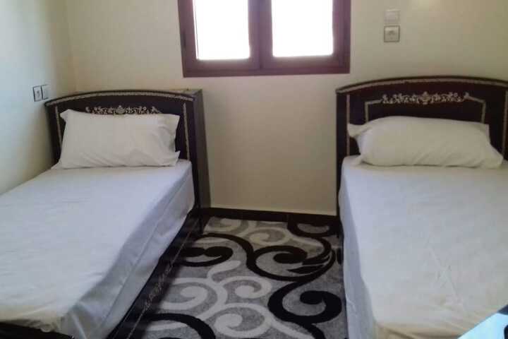 Room 6 of 31