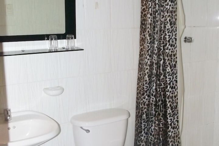 Room 15 of 21