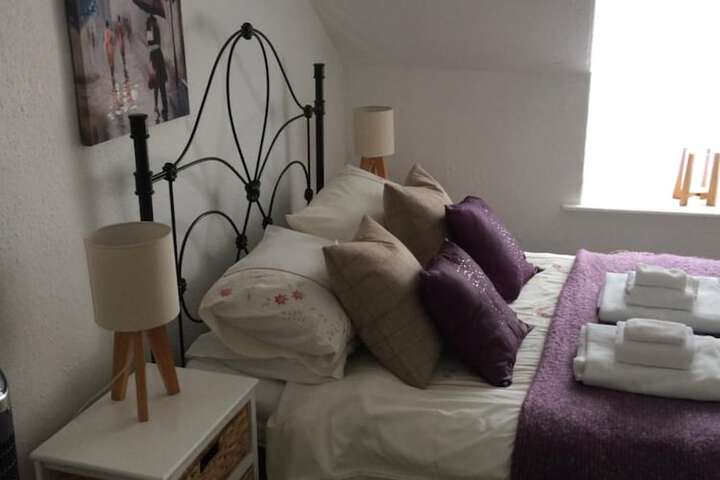 Room 16 of 26