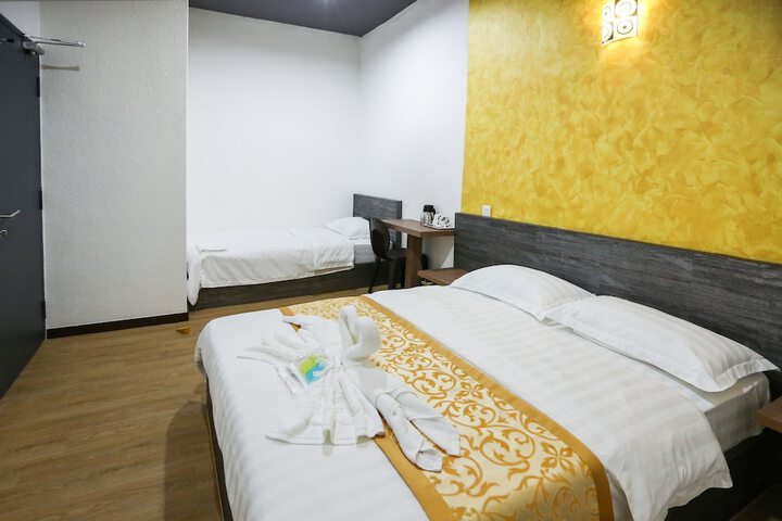 Room 21 of 41