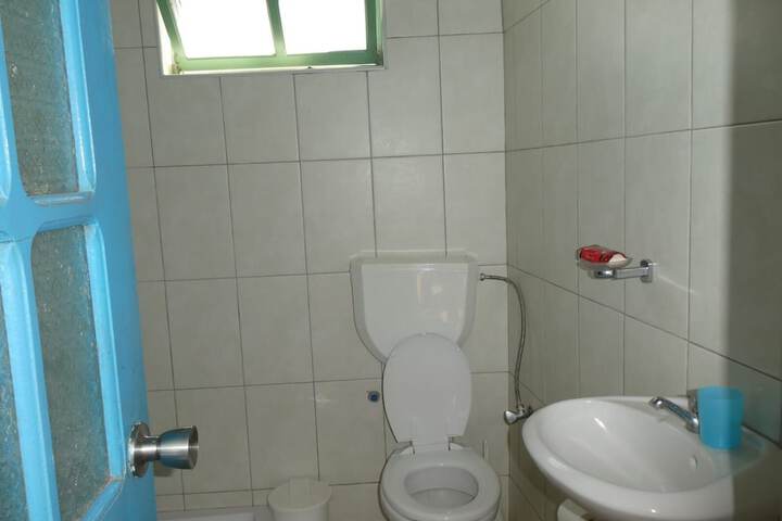 Room 5 of 5