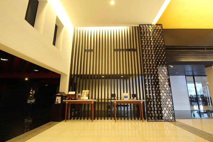 Hotel Interior 4 of 70