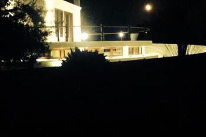 Hotel 16 of 25