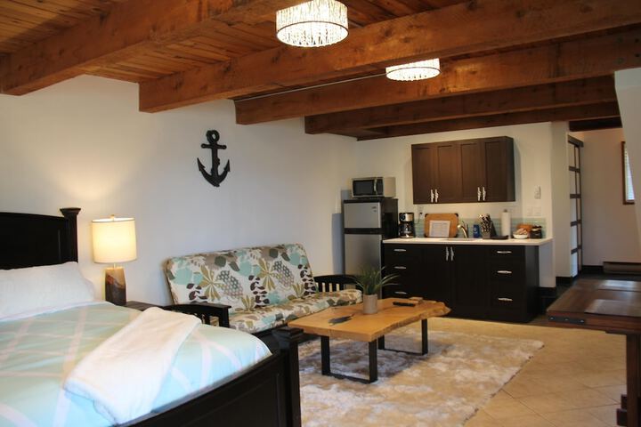 Room 2 of 48