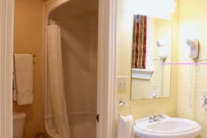 Room 34 of 55