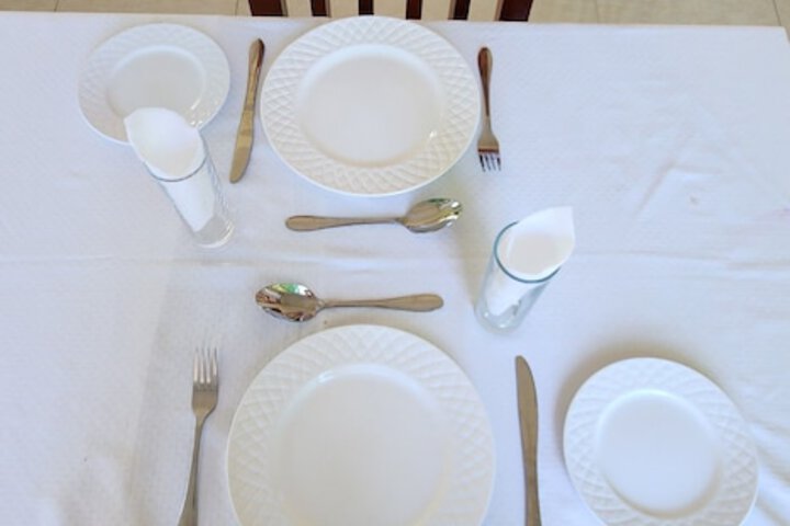 Dining 35 of 38