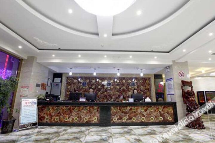 Hotel Interior 9 of 20