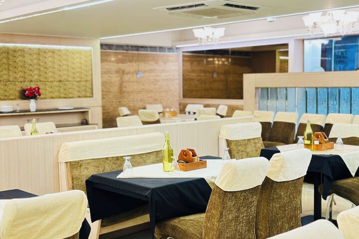 Dining 112 of 134