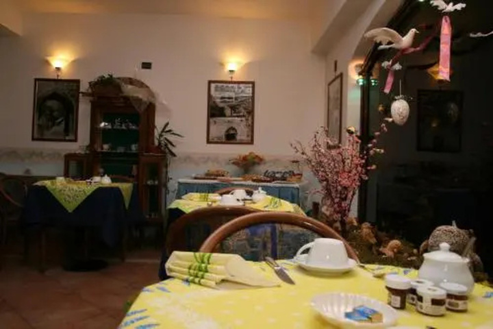 HOTEL GARNI LO SCOIATTOLO