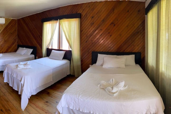 Room 13 of 39