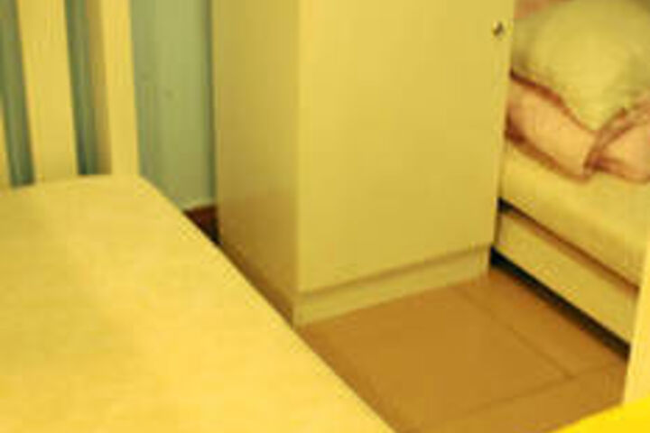 Room 100 of 201