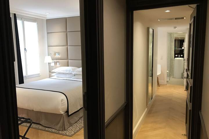 Room 7 of 55