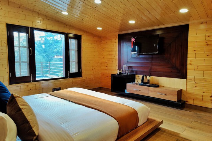 Room 11 of 63
