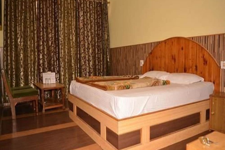 Room 7 of 20