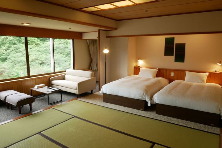 Room 14 of 47