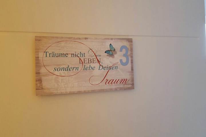 Room 176 of 239