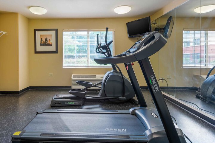 Hotel with Gym